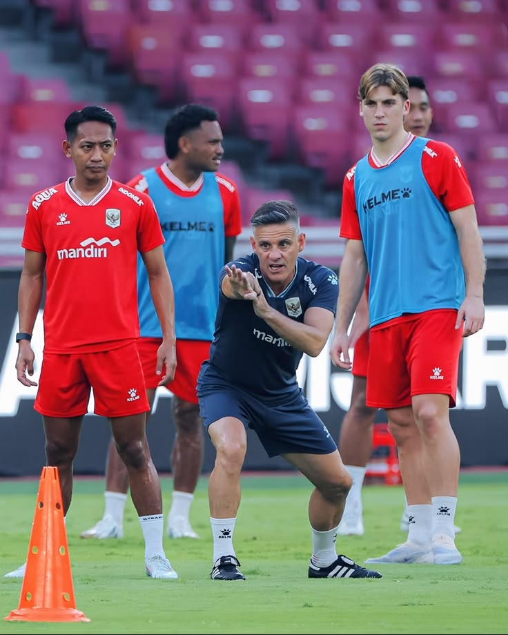 Latihan Timnas Indonesia